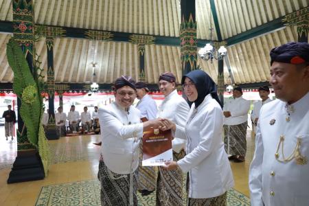 DUA ABAD WONOSOBO: PROSESI SAKRAL 