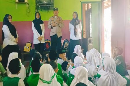 Polsek Pegandon Perkuat Humanis Kenalk