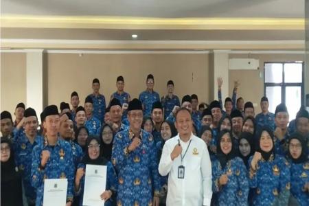 Gubernur Banten Lantik 9709 PPPK Dispe