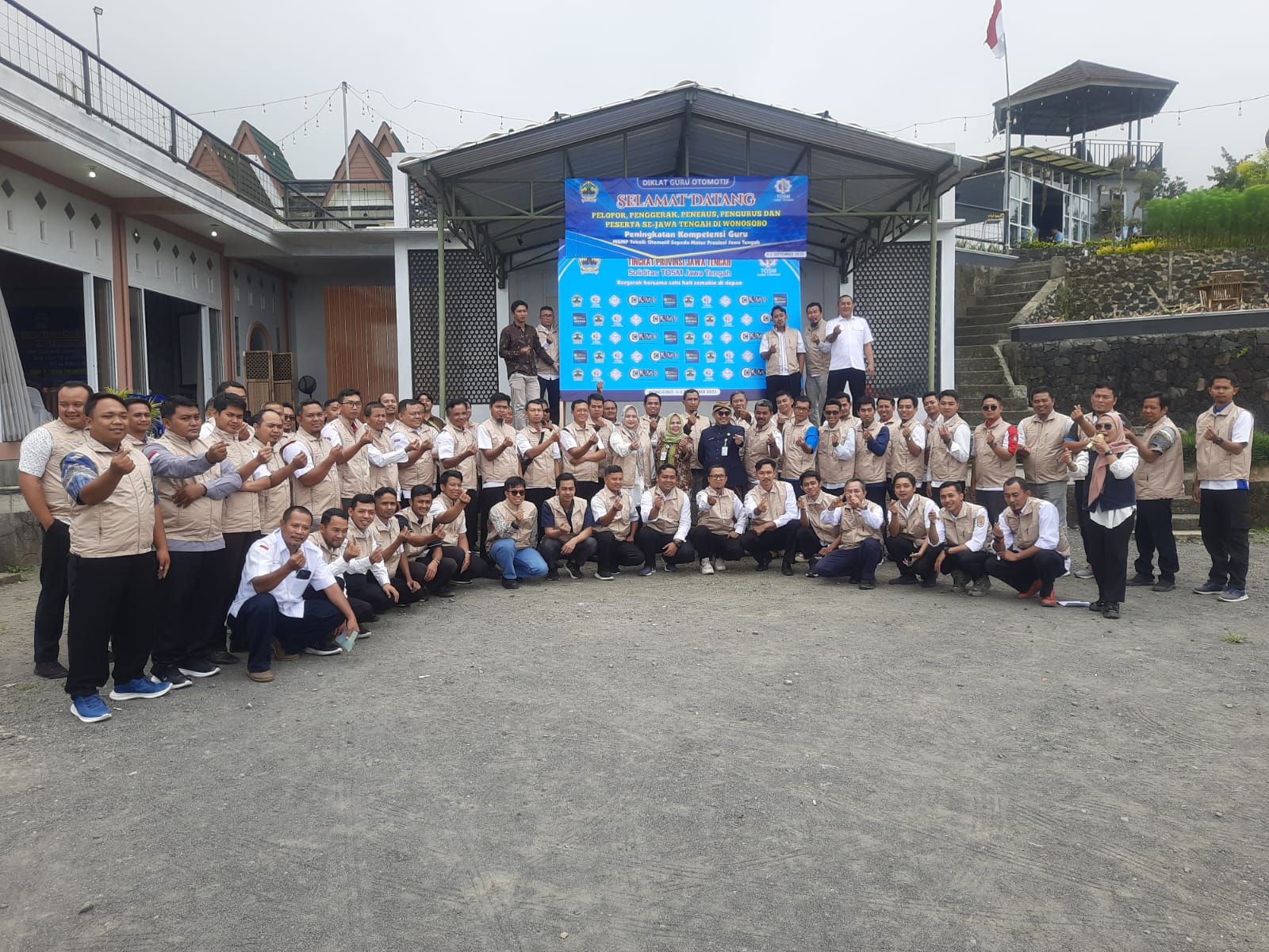 MGMP TOSM Jawa Tengah Gelar Diklat Deep Learning Berbasis Kebutuhan Dudi dan Kelas Publik Speaking