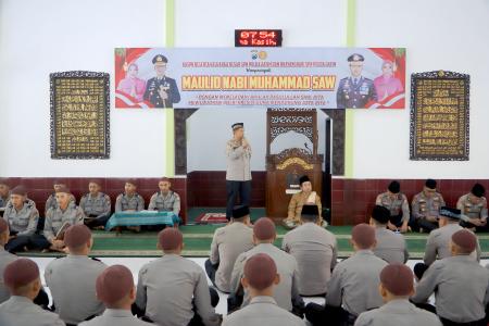 TELADANI AKHLAK RASULULLAH, SPN PO