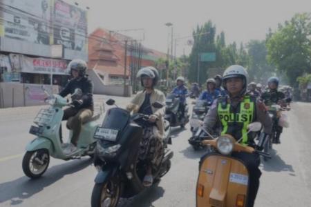 Polres Pasuruan Bersama Toga Tomas dan Komunitas Gelar Touring Bershol