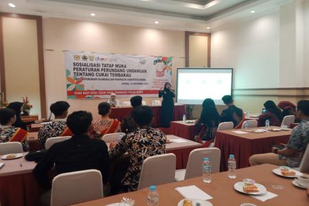 BUPATI AKUI ROKOK ILEGAL MASUK KEN