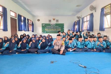 POLRES MALANG GENCARKAN EDUKASI CE