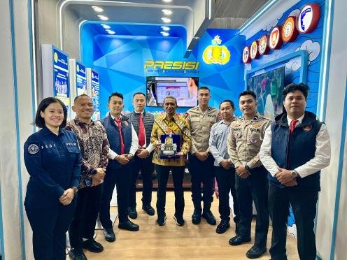 956 Pengunjung Padati Booth Polri, Raih Juara Terbaik 3 pada Pameran Kampung Hukum MA 2026
