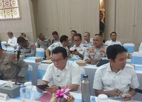 Pj Sekda Lebak Hadiri Rakor Persiapan Angkutan Lebaran di Pendopo Gubernur Banten