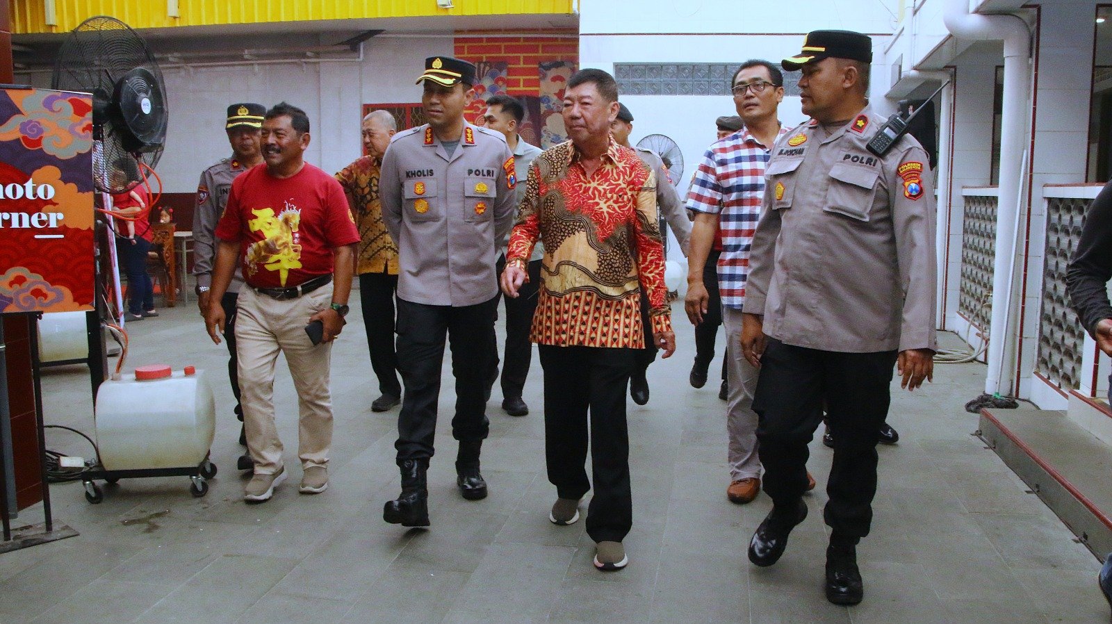 Polresta Malang Kota Pertebal  Pengamanan Imlek, Personel Disiagakan di Klenteng hingga Pusat Perbel