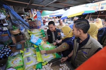 Satgas Pangan Polres Madiun Sidak Pasa