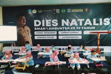 SMAN 1 Ambunten Gelar Lomba Mewarnai T