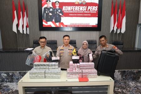 Polres Trenggalek Amankan 2 Tersangka Penipuan Modus Pencairan Dana Rp