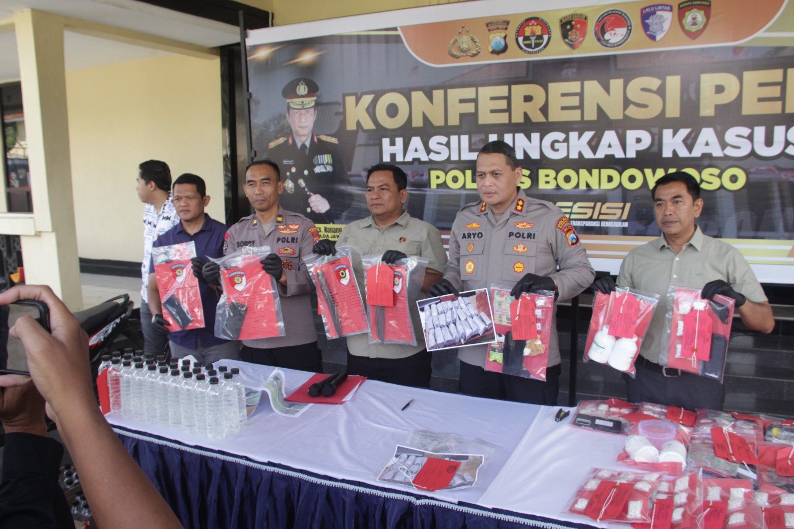 Polres Bondowoso Ungkap Berbagai Kasus Kriminal, Dari Bahan Peledak Hingga Jaringan Narkoba