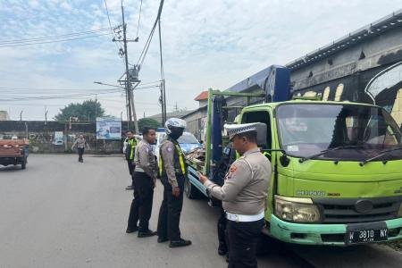Polres Pelabuhan Tanjungperak 