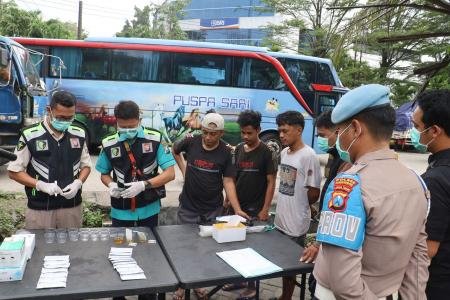 Polres Pelabuhan Tanjungperak Test Uri