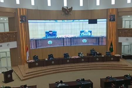 Rapat Paripurna DPRD KBB Molor Signifi