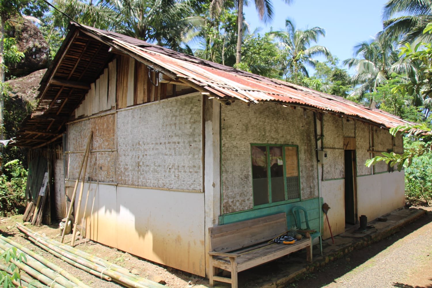 Haru dan Bahagia Kasniyah, Mimpi Punya Rumah Layak Terwujud Lewat TMMD ke- 128