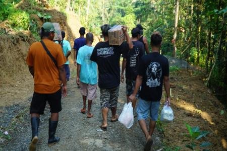 Langkah Pagi Menuju Jalan Baru di Krangean