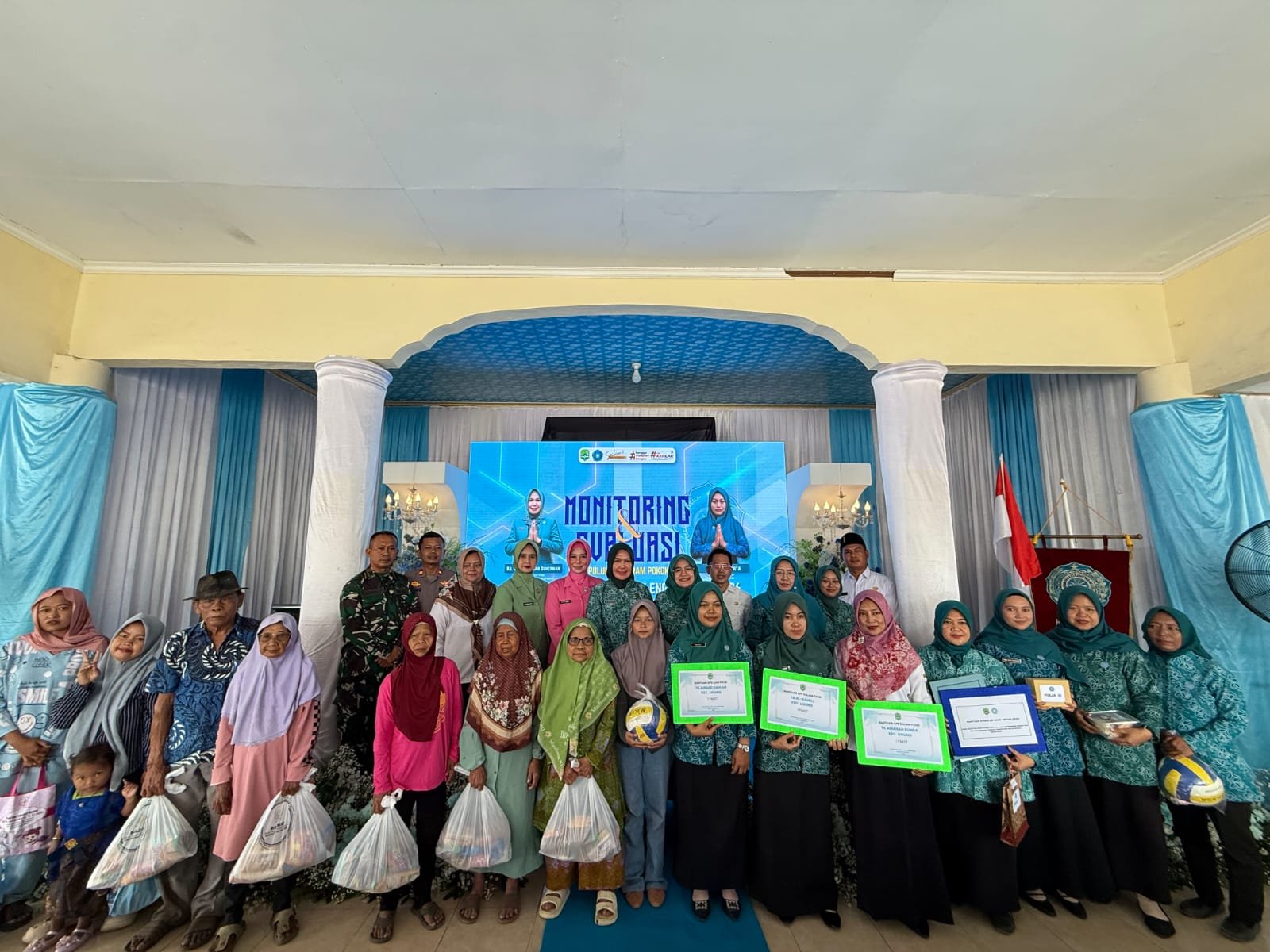 Ketua TP PKK Majalengka Perkuat Peran Kader Melalui Monev 10 Program Pokok PKK ke 26 Kecamatan 