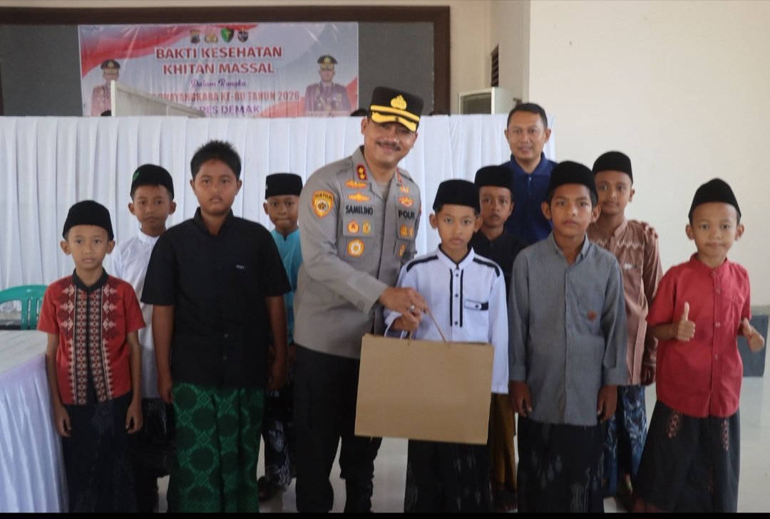 Hari Bhayangkara ke-80, Polres Demak Sasar Difabel hingga Ojek Online Lewat Bakti Kesehatan