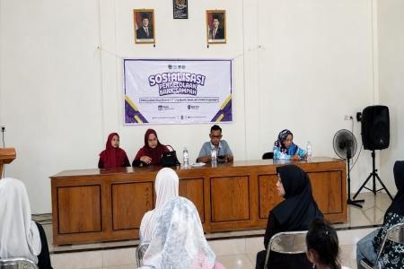 PEDULI LINGKUNGAN, KKN POSKO 98 DO