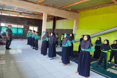 Jelang Jambore Ranting Siswa MI Maarif NU Karangreja 2 Gembleng Disipl