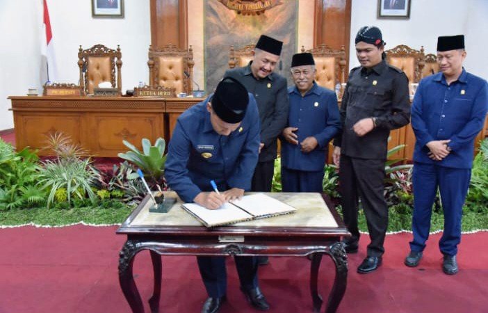 DPRD Tulung Agung resmi menyepakati RAPERDA tentang perubahan APBD tahun anggaran 2026