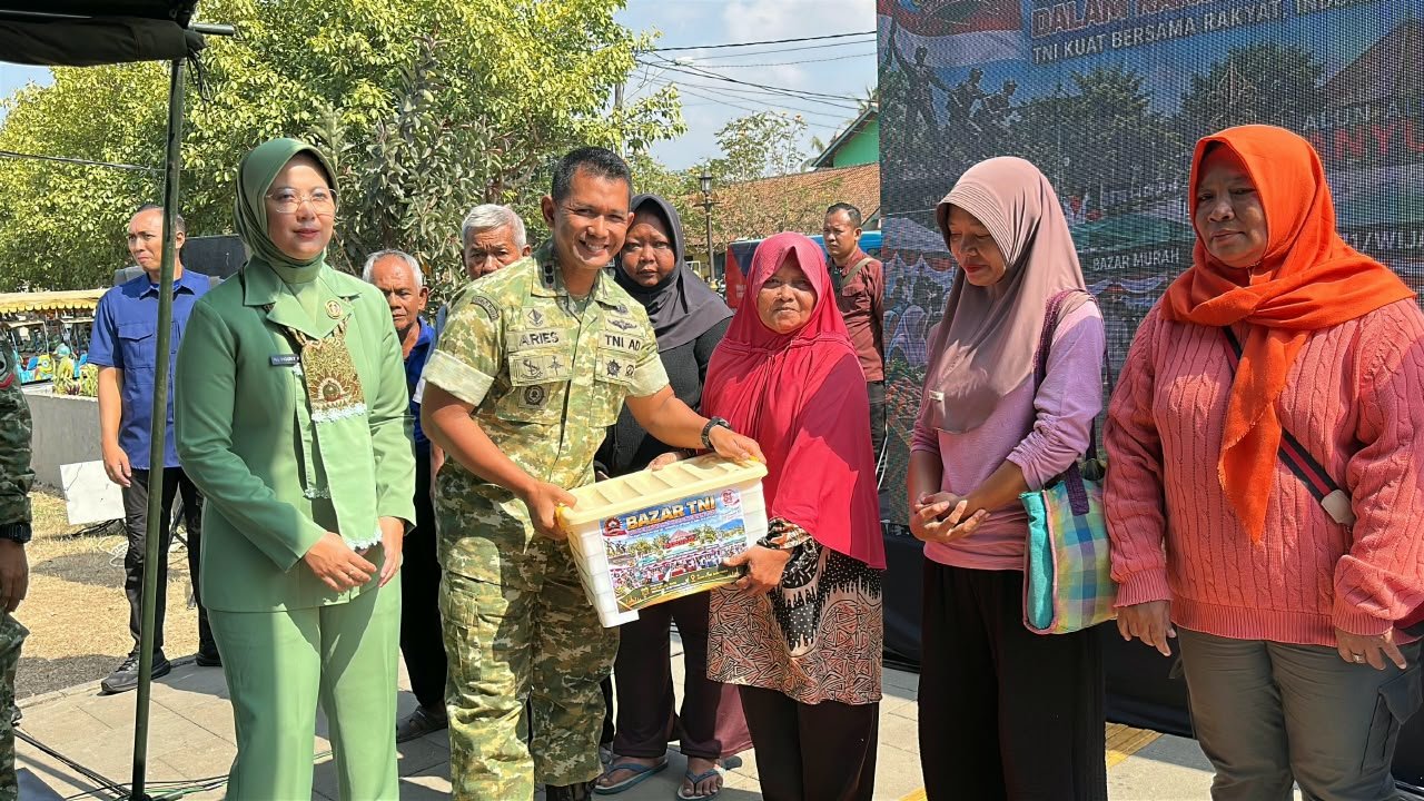Kodim Purbalingga Turut Meriahkan Bazar Pasar Murah Terpusat di Banyumas