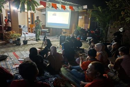 Bahaya Karhutla Babinsa Trihar