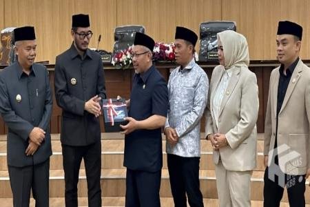 DPRD KBB RESMIKAN PANSUS XI DAN XII BAHAS PERDA KEBUDAYAAN SERTA PENAT