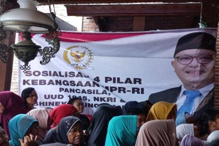 dr Raja Faisal Ingatkan Warga Semarang Jaga Persatuan Bangun Lingkunga
