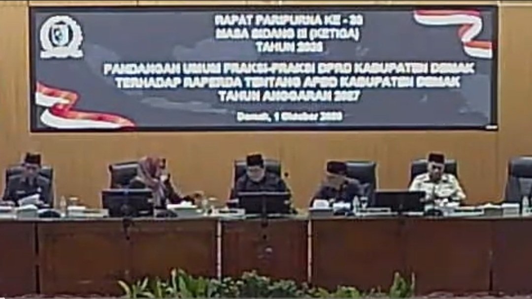 DPRD Demak Gelar Paripurna ke-33, Fraksi-Fraksi Sampaikan Pandangan Umum Raperda APBD 2027