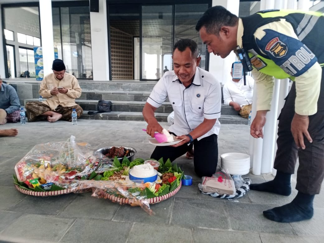 Bukan Sekadar Bertugas, Satpam KIK Perkuat Silaturahmi Lewat Istighosah dan Doa Bersama