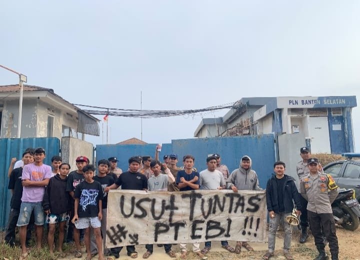 Dua Tahun Tanpa Kejelasan, Warga dan GEMAS Demo Desak Penutupan PT EBI