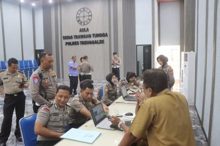 POLRES TRENGGALEK KERAHKAN RAT