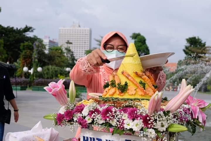 HUT Kota Surabaya 727 tahun terakhir bersama Ibu Walikota Risma