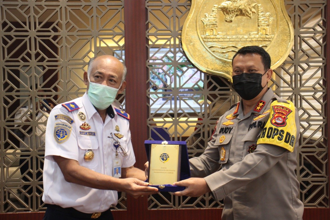 Kapolda Banten terima kunjungan Kepala Kantor Kesyahbandaran dan Otoritas Pelabuhan Kelas I Banten P