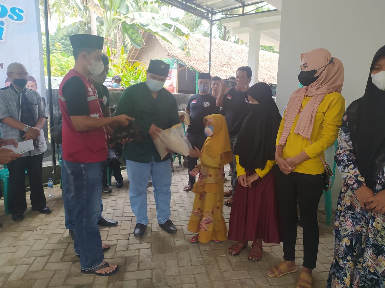 PWI dan Ormas Jarum Gelar Baksos Untuk Yatim Piatu dan Dhuafa
