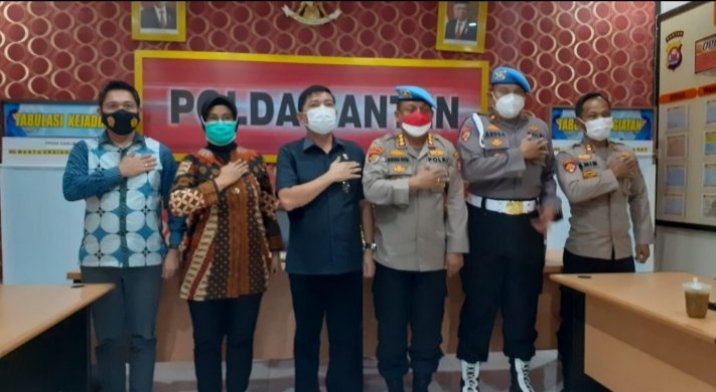 POLDA BANTEN AJAK PUBLIK AWASI KINERJA PERSONEL, MELALUI APLIKASI PROPAM PRESISI.