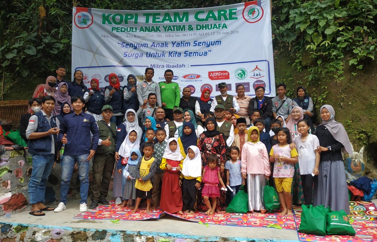 Copi Team Care Gelar Baksos.Di Curug Cidelan Mukti Untuk Yatim Piatu dan Dhuafa