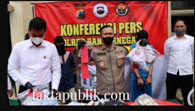 Viral Video Mesum Sepasang Gay Di Banjarnegara.    