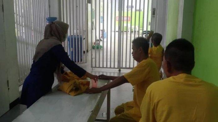 Ngeri..!! ODGJ di Banjarnegara Bawa Golok Ancam Bikin Resah Warga Diamankan Polisi