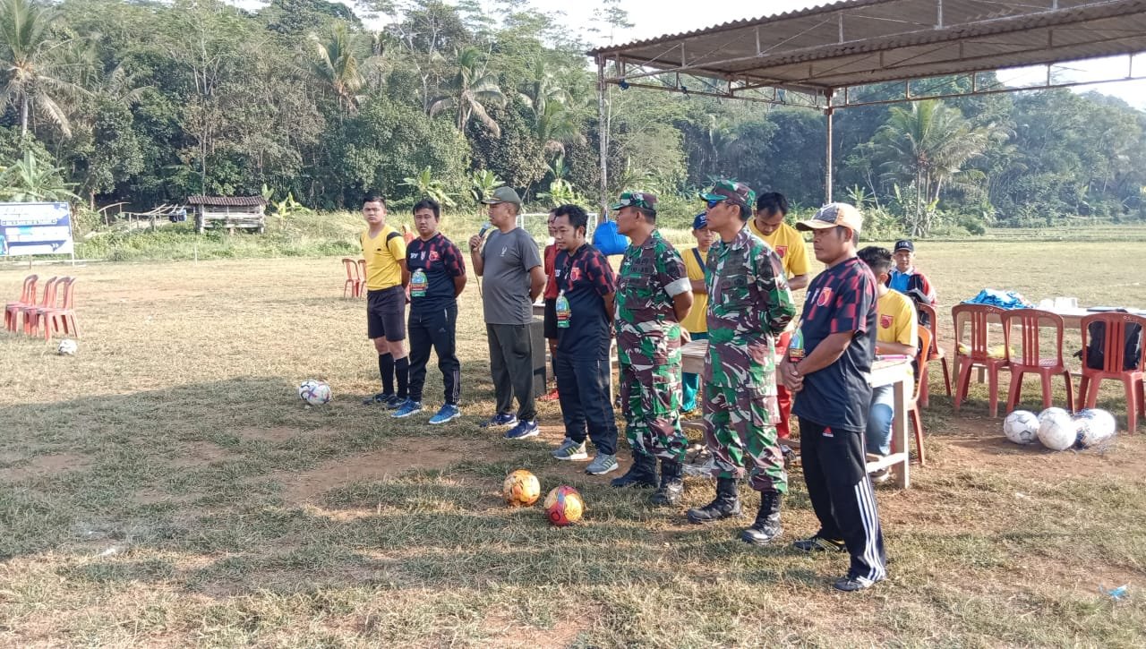 Turnamen Sepak Bola KU 11 dan KU 13 Digelar di Karangmoncol
