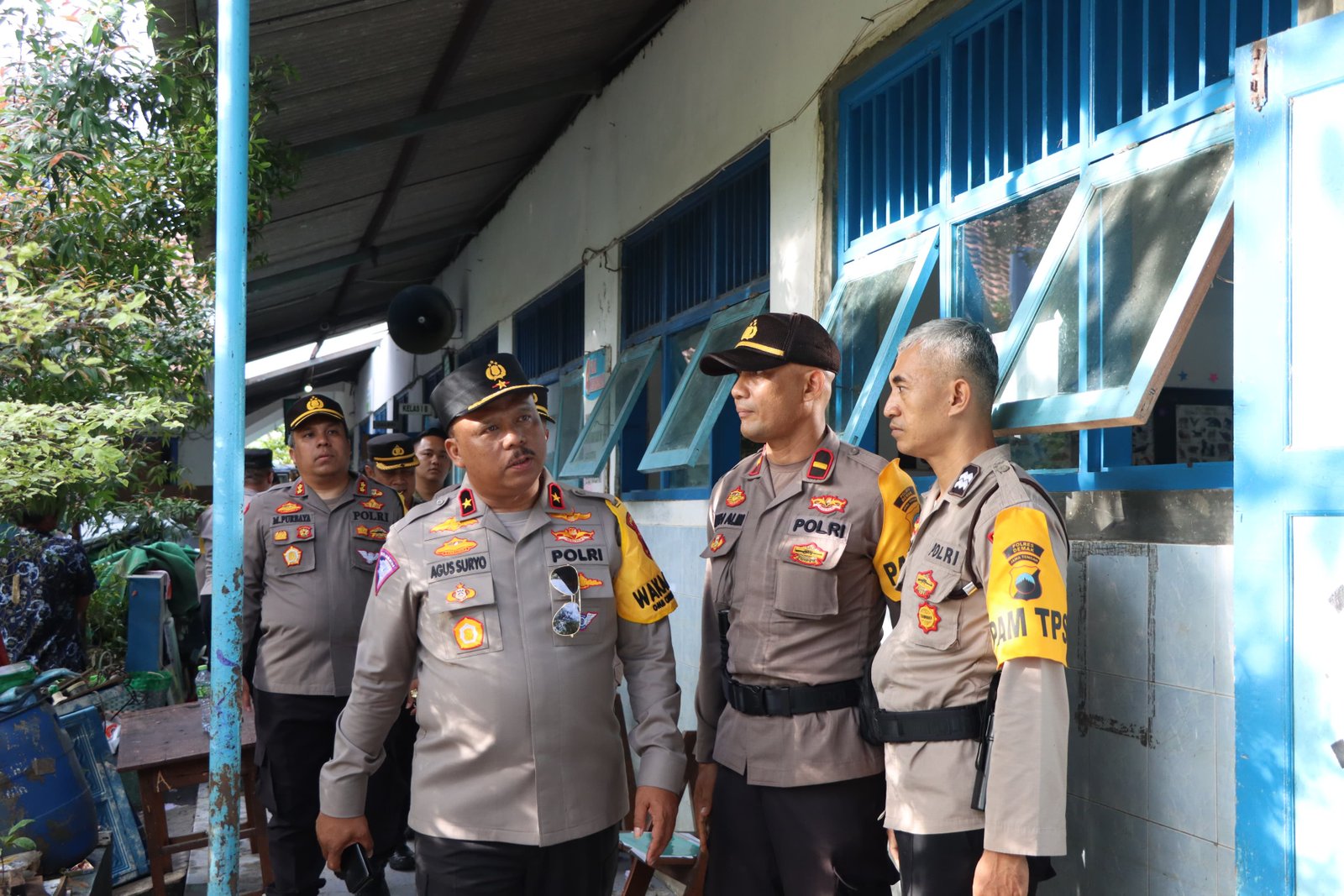 WAKA  POLDA  JATENG LAKUKAN PENGECEKAN TPS DI DEMAK 