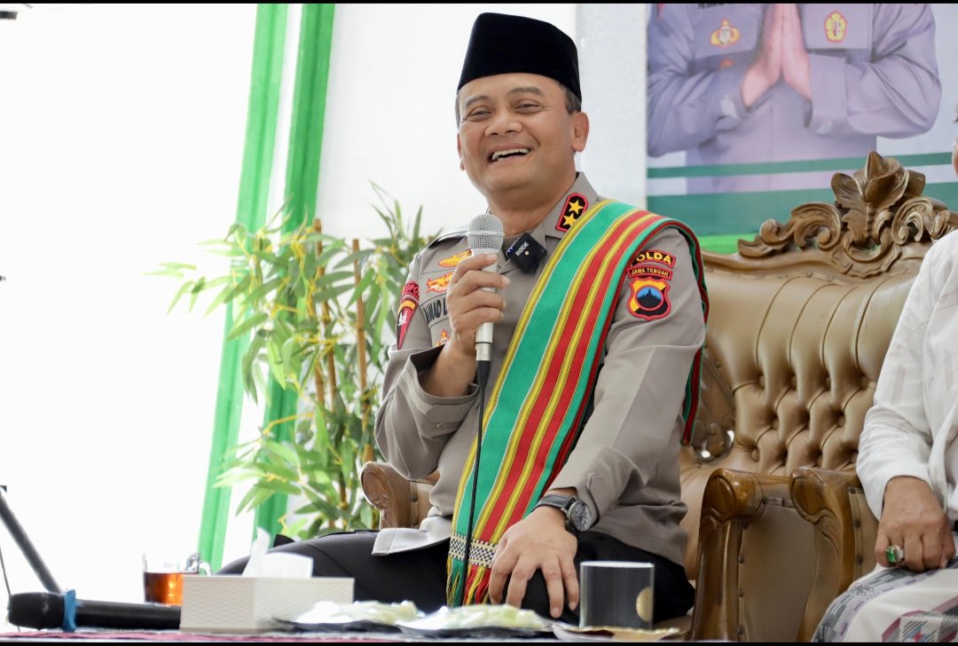 POLISI BUKAN SEKEDAR PROFESI NAMUN UNTUK MENGAPDI