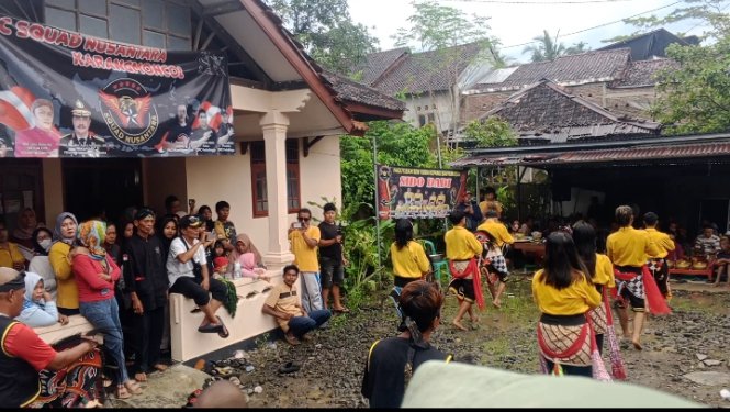 Tasyakuran kemenangan Fahmi Dimas warga Grantung gelar pertunjukan Kuda Lumping