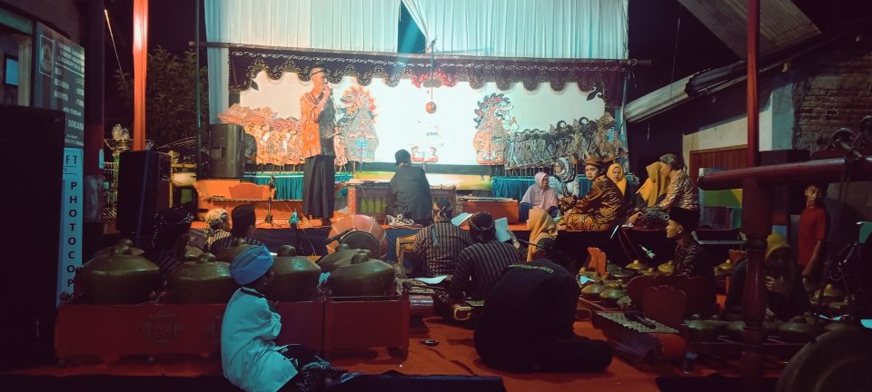 Ponpes Manbaul Ihsan Al Baedlowi Gelar Wayang Kulit  Untuk Sambut Ramadhan dan Tasyakuran