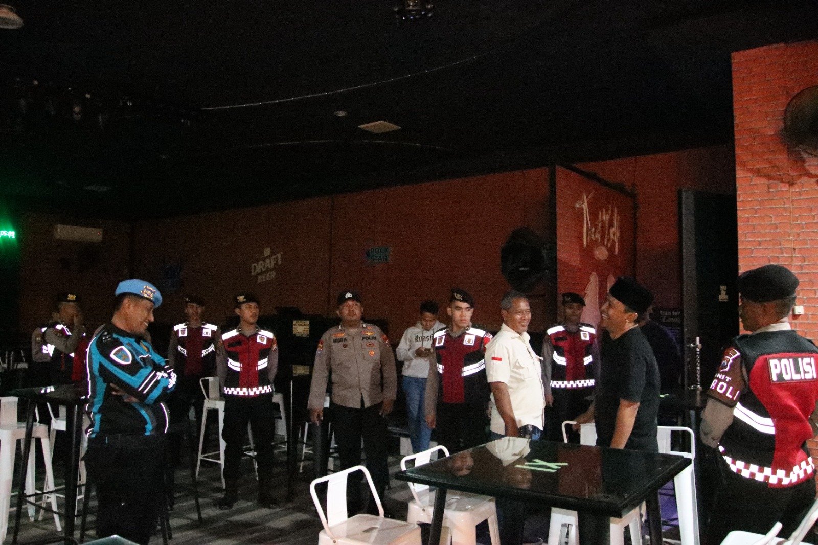 POLRES SUMENEP GELAR PATROLI DAN RAZIA TEMPAT HIBURAN, ANTISIPASI GANGGUAN KAMTIBMAS