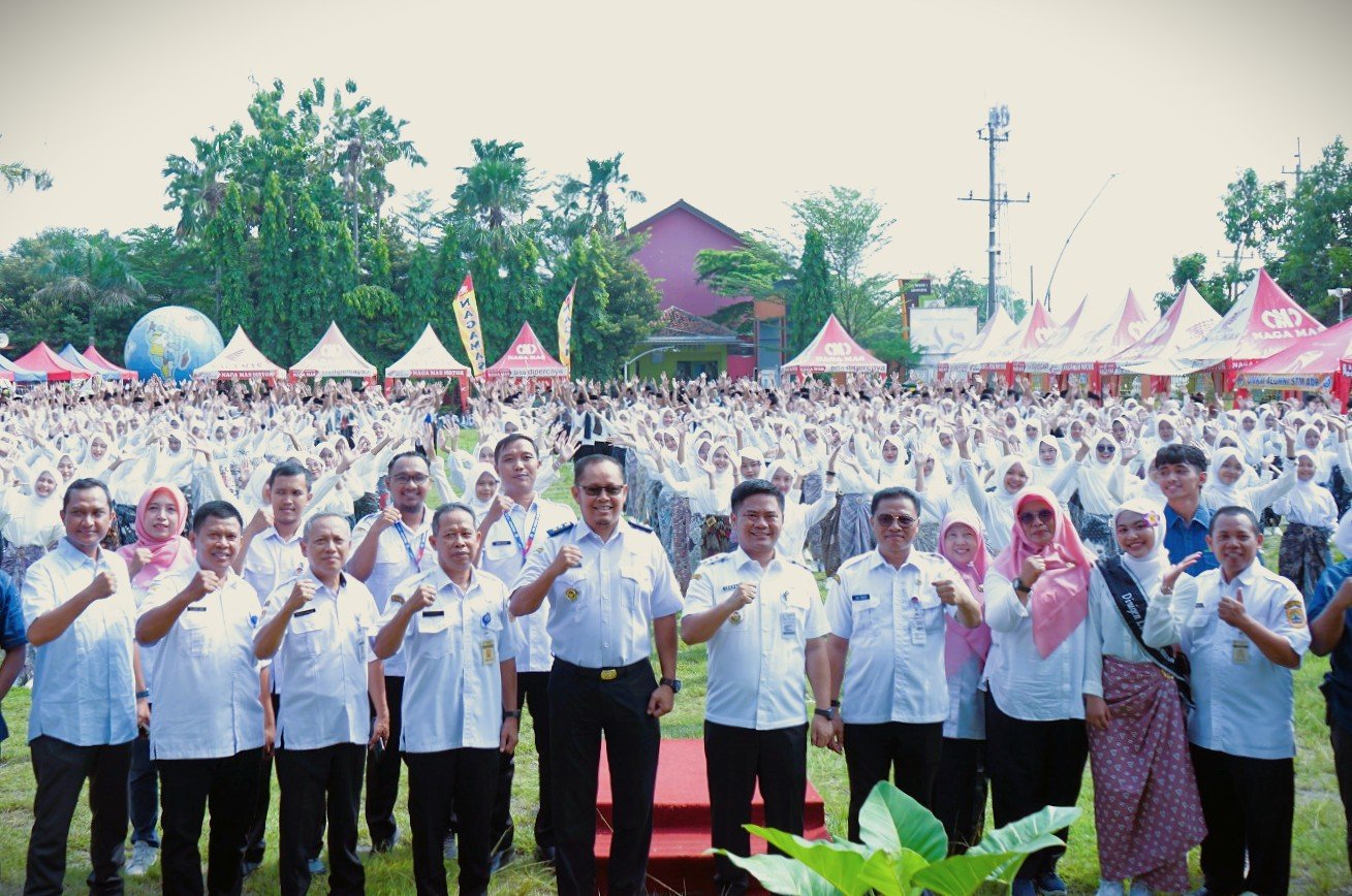 Pesta Panen Hasil Belajar di SMK Negeri 1 Adiwerna: Panggung Ekspresi dan Refleksi Pendidikan Vokasi Masa Kini