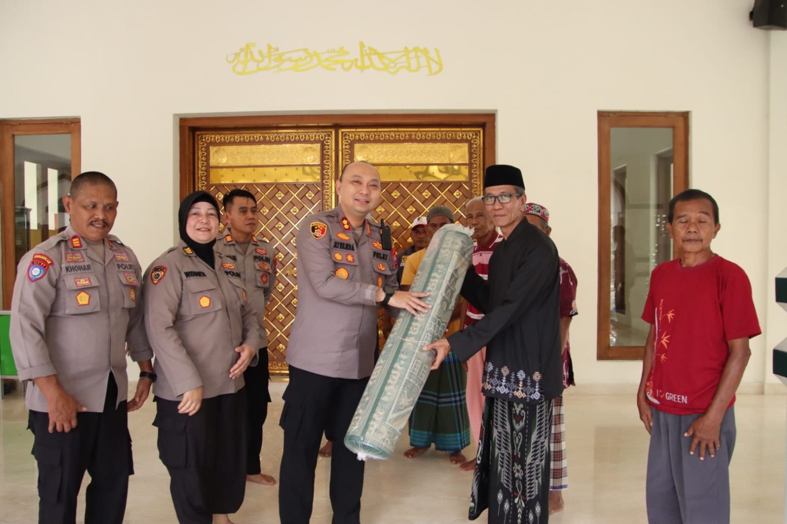 Sambut Hari Bhayangkara ke-79 Polres Sumenep Gelar Bakti Religi di Masjid Baitur Arham