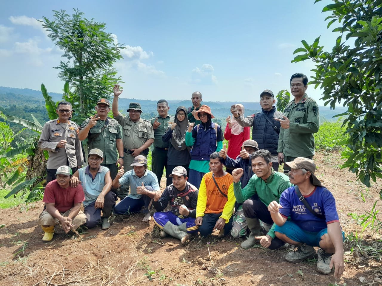 EDUKASI MASYARAKAT LEWAT SOSIALISASI AGROFORESTRYDALAM  RANGKA MENDUKUNG PROGRAM KETAHANAN PANGAN PE