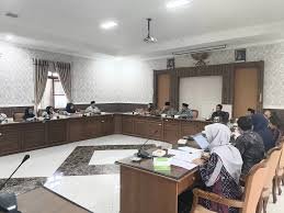 NASIB GURU HONORER DI WONOSOBO MASIH MENGGANTUNG, DPRD DESAK PEMKAB KAWAL DATA DAN HINDARI OPINI MENYESATKAN